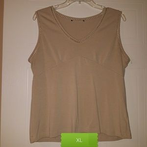 Sleeveless top